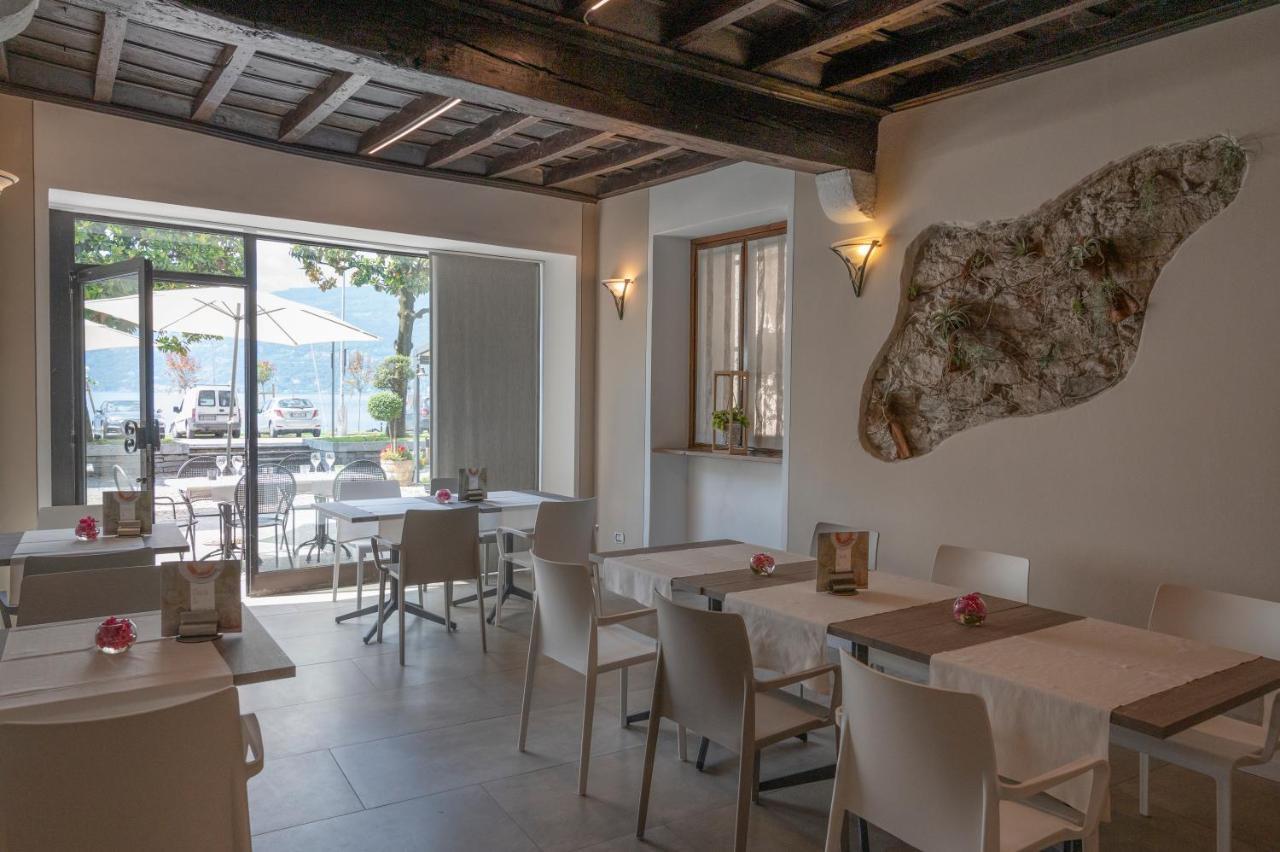 ורבאניה Albergo Pesce D'Oro מראה חיצוני תמונה